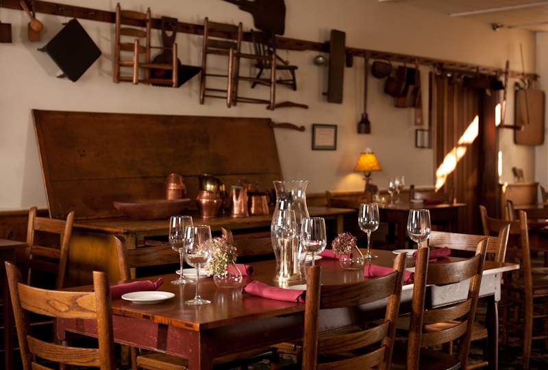 The Golden Lamb: Ohio's historic inn and restaurant